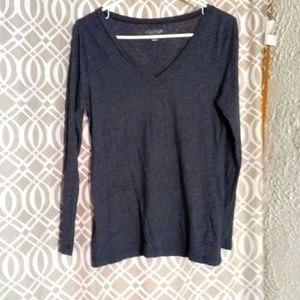Long sleeve v neck